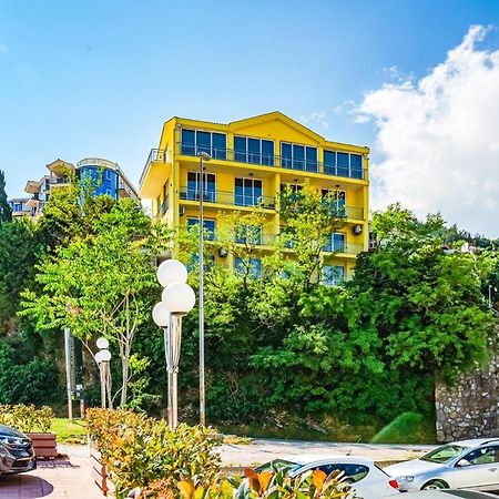 Apartments Albina Star Будва Экстерьер фото